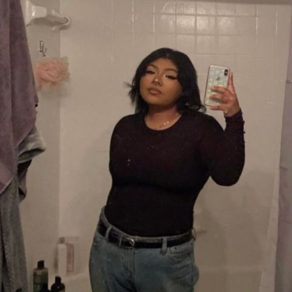 Meet your Posher, Zayra